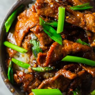 Mongolian Beef with Green Onions Top View.